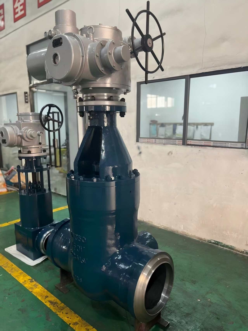 electric-chrome-moly-bw-gate-valve-cross-section