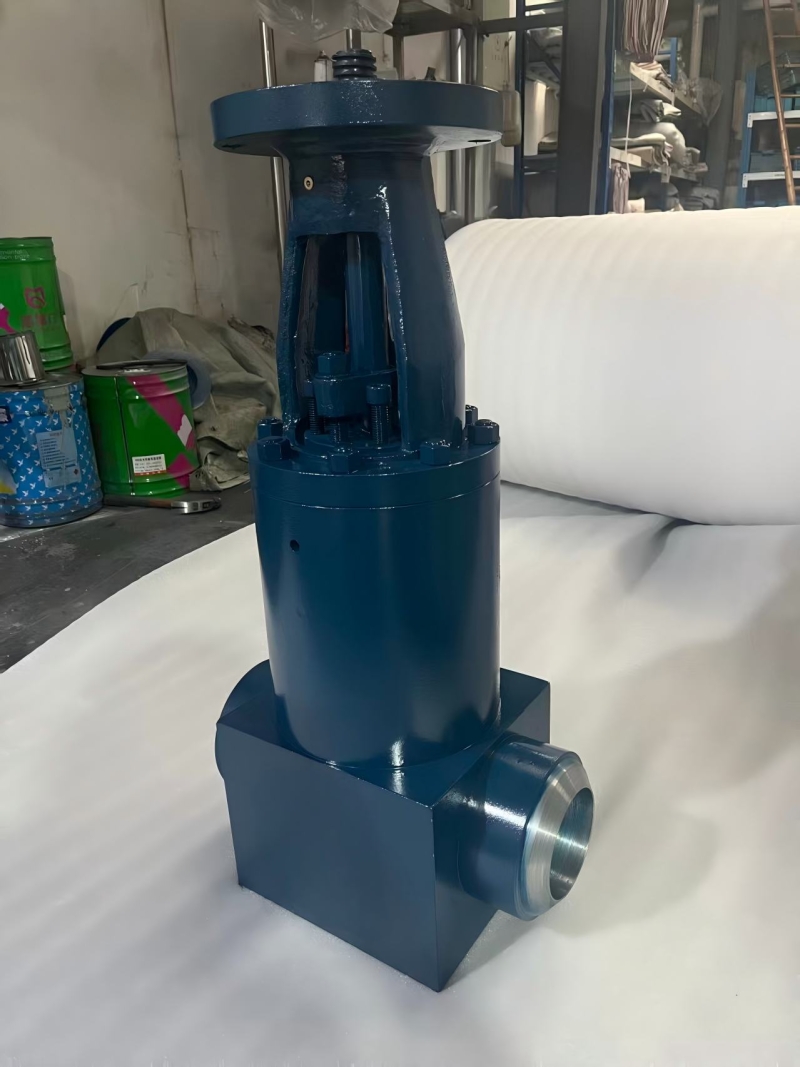 api600-self-sealing-bonnet-gate-valve-1500lb-f22