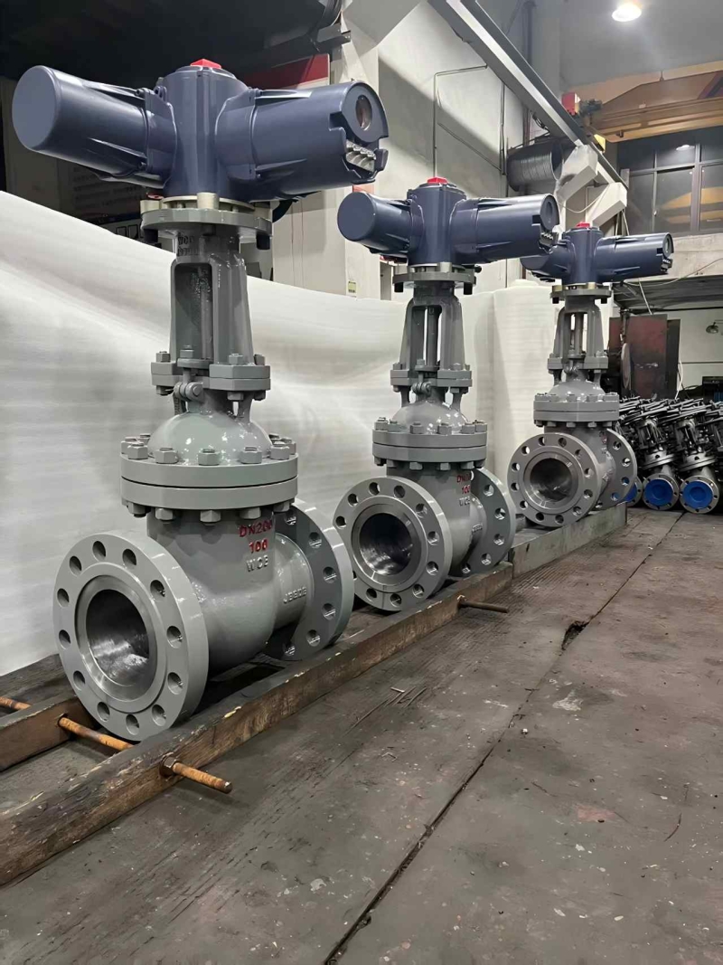 high-pressure-20gl-gost-gate-valve-3d-model