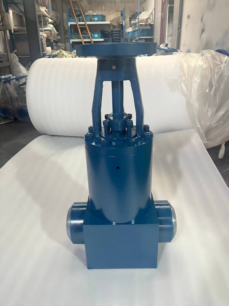 1500lb-high-temperature-high-pressure-forged-steam-gate-valve (1)