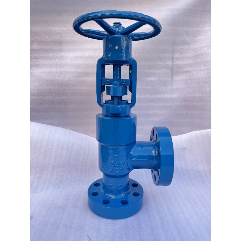 api600-class1500-angle-globe-valve-cross-section